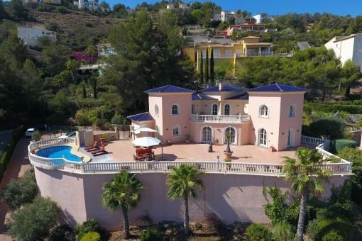 Villa for Sale in Denia