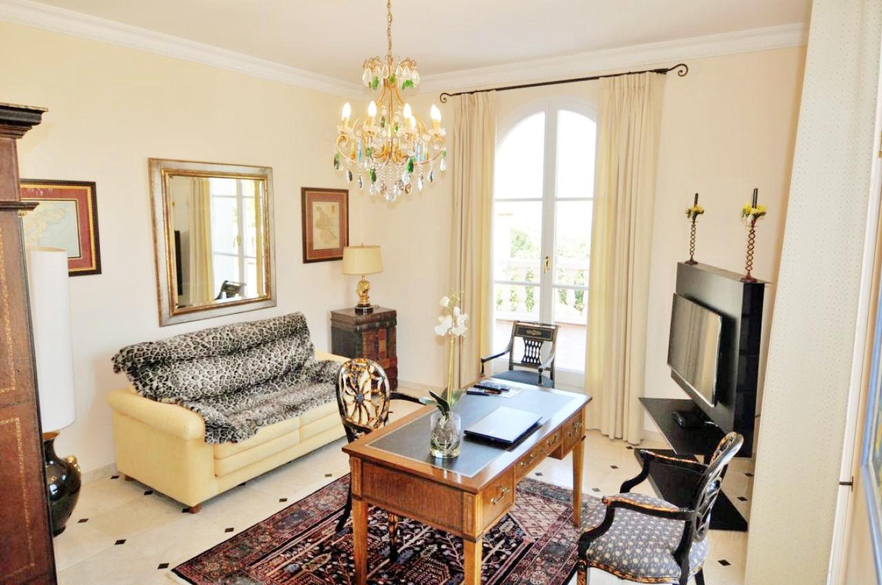 Villa for Sale in Denia