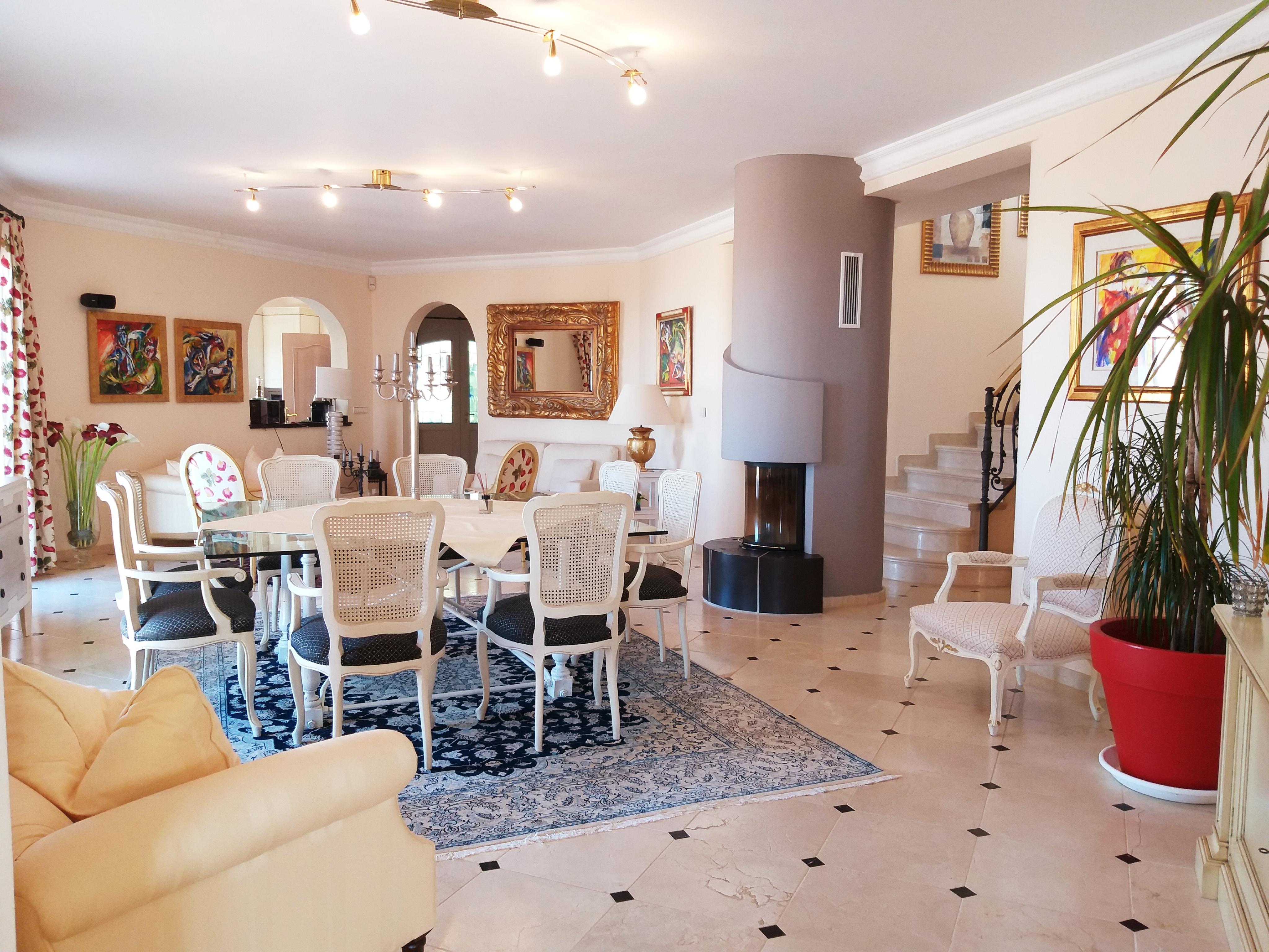 Villa for Sale in Denia