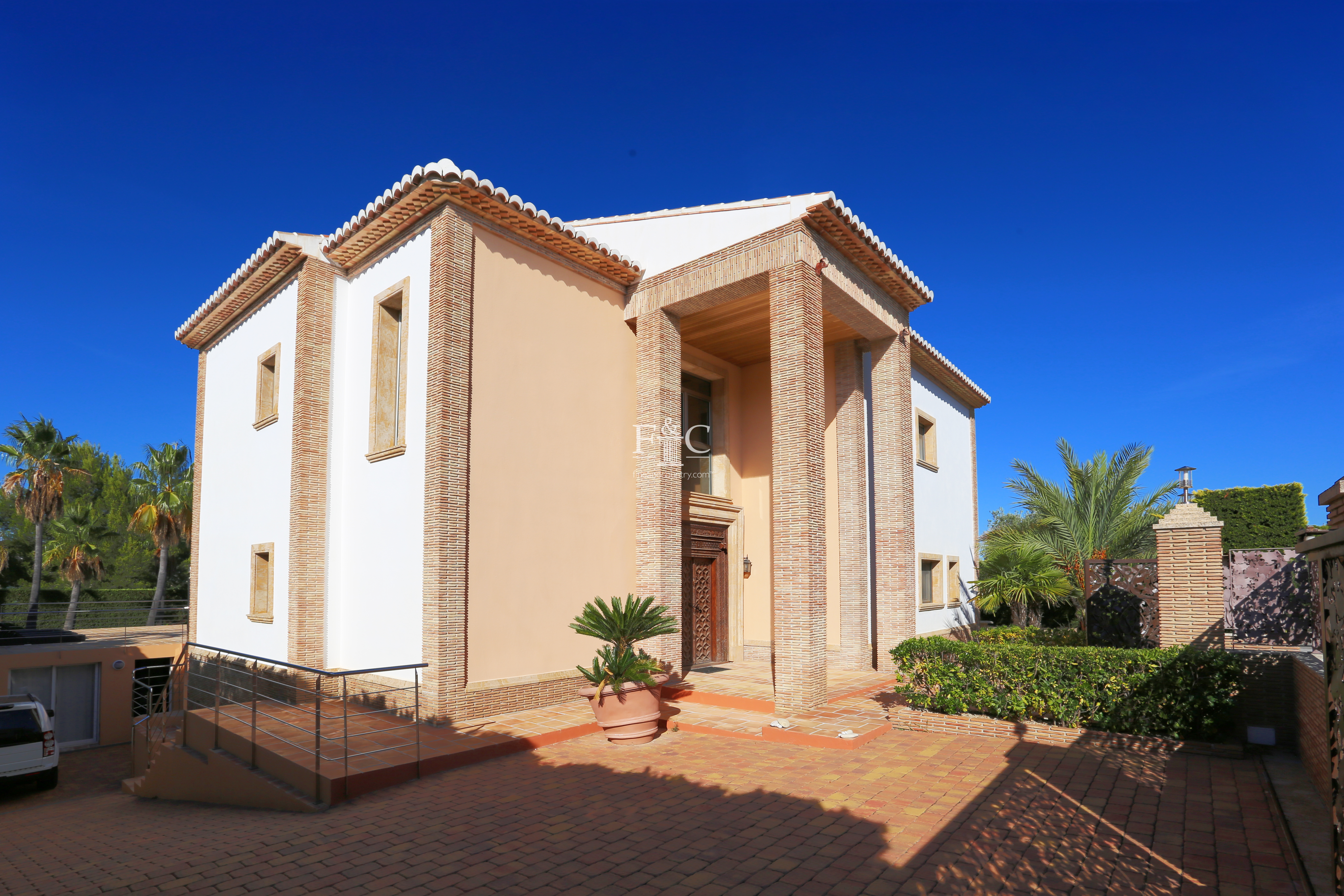 Villa for Sale in Javea