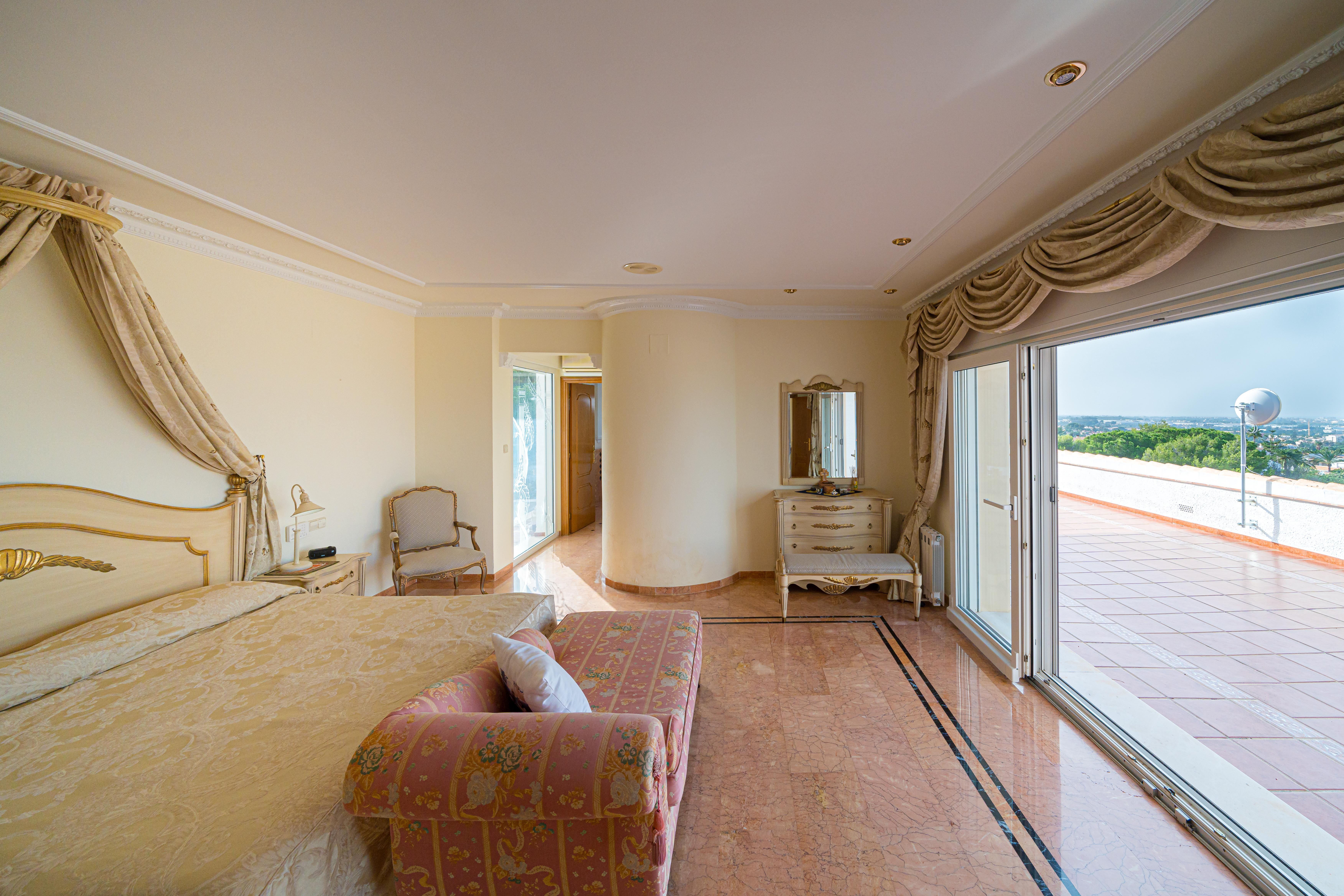 Villa for Sale in Denia
