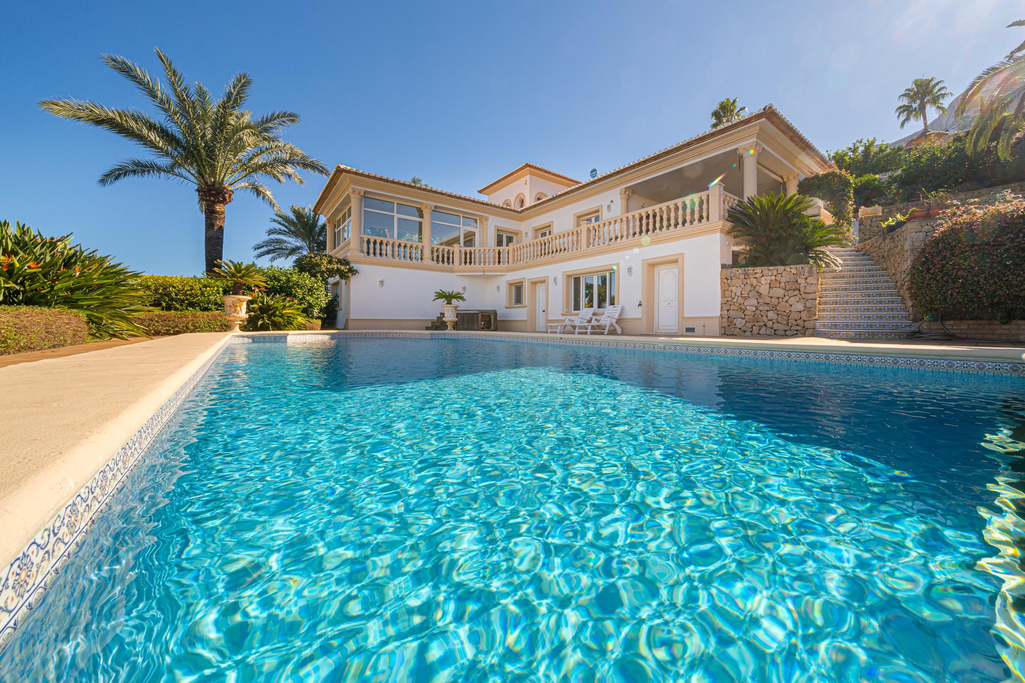 Villa for Sale in Denia