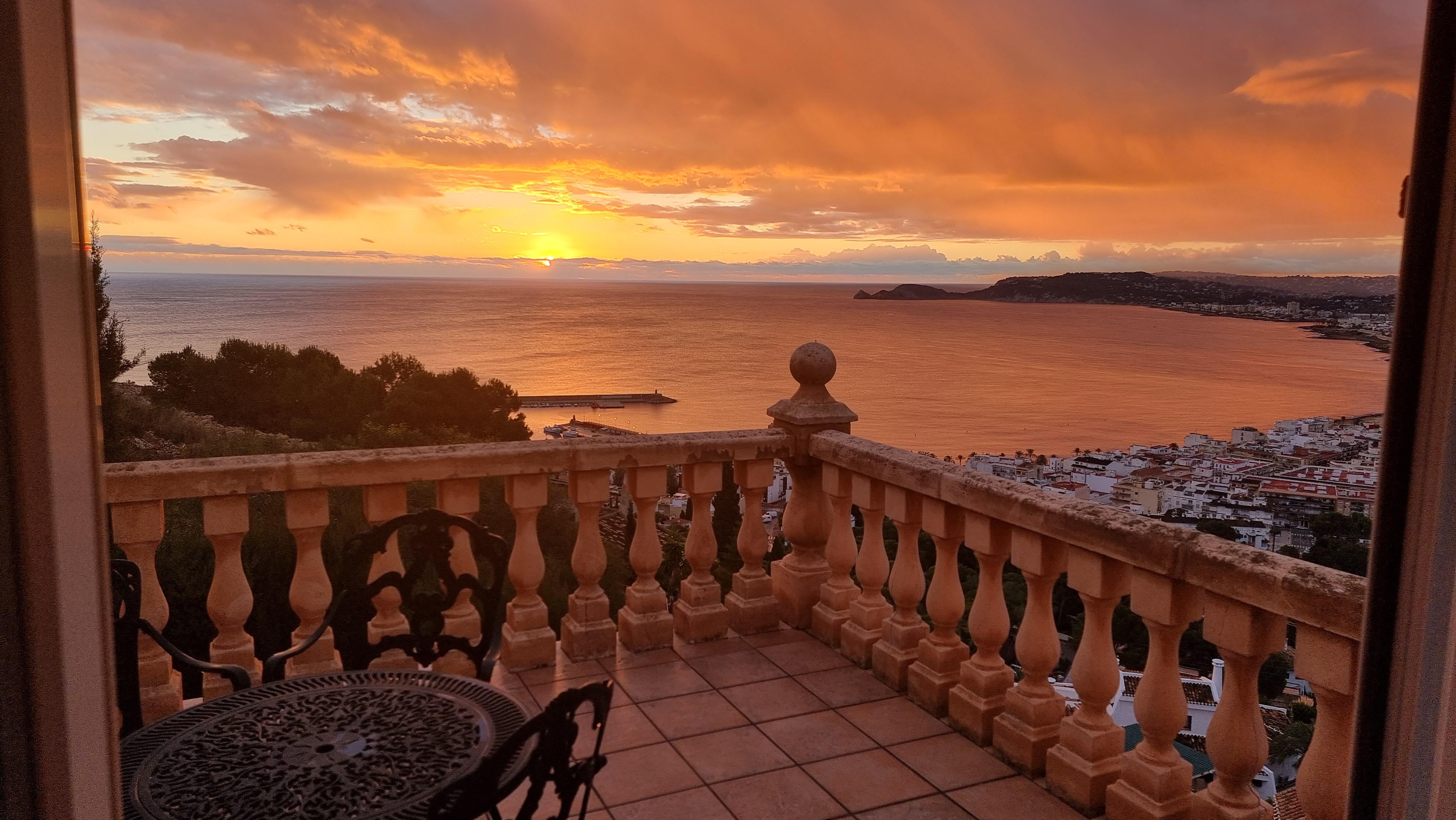 Villa unter Verkauf unter Javea