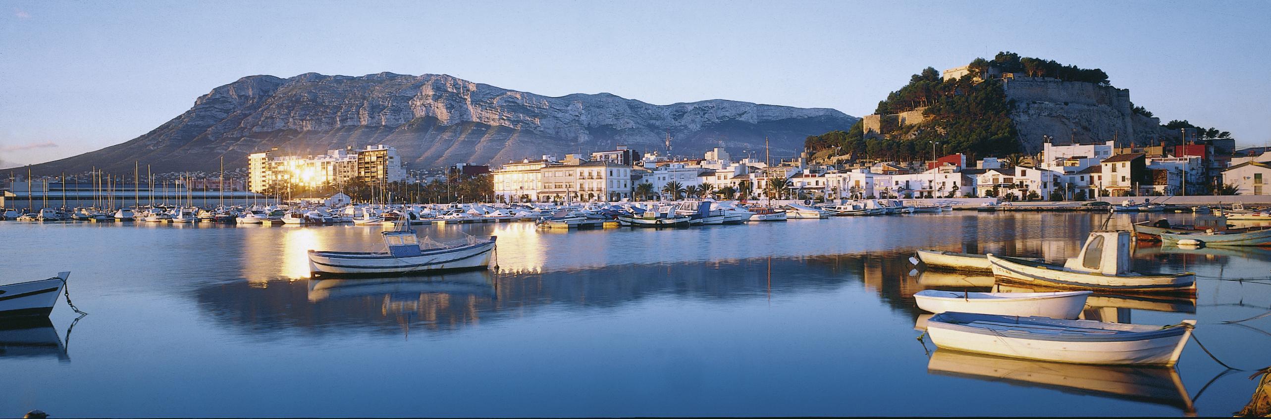 Villa unter Verkauf unter Denia