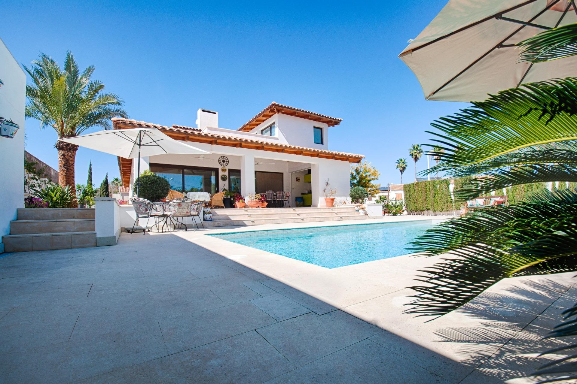 Villa op Verkoop op Denia