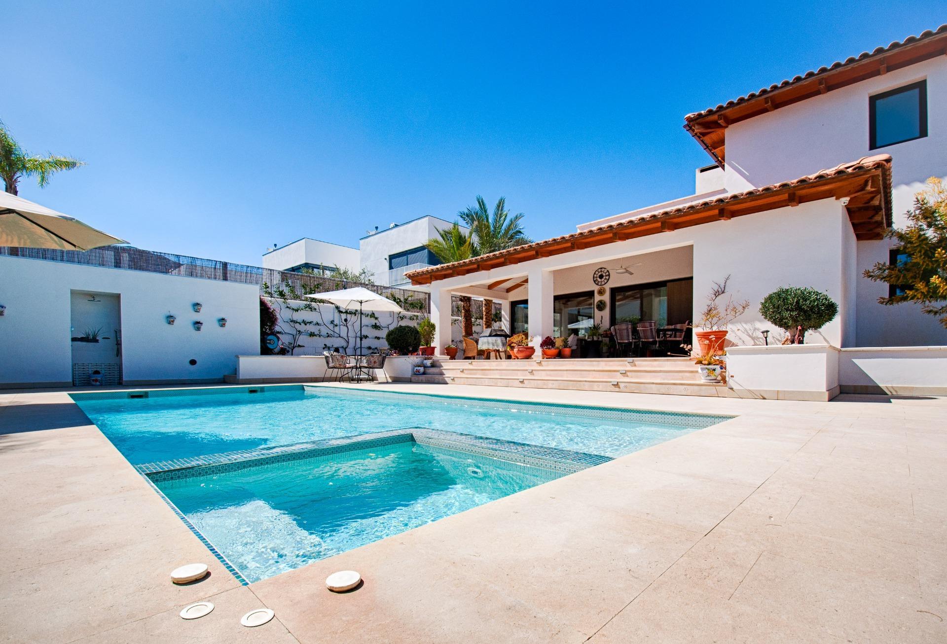 Villa op Verkoop op Denia