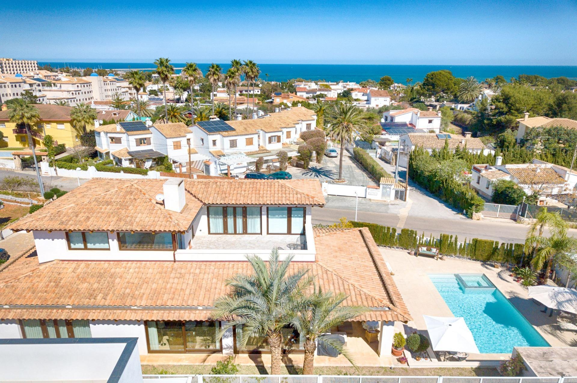 Villa op Verkoop op Denia
