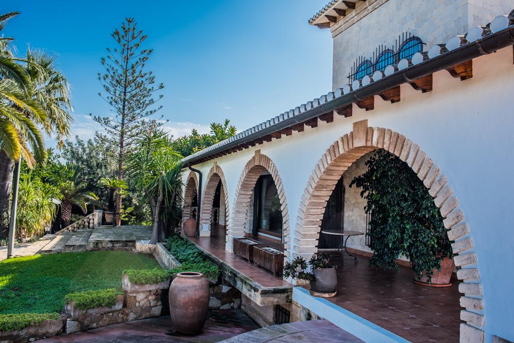 Villa for Sale in Denia