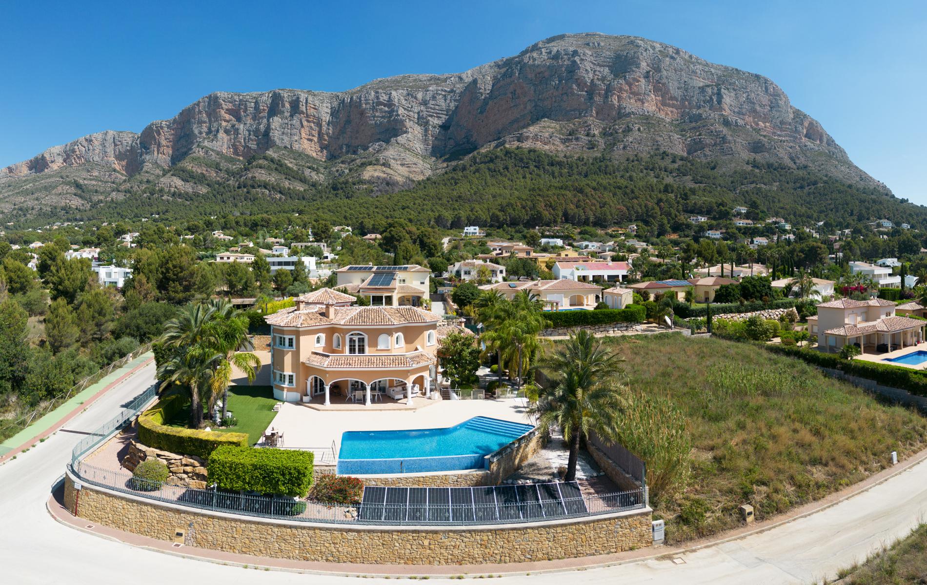 Villa op Verkoop op Javea