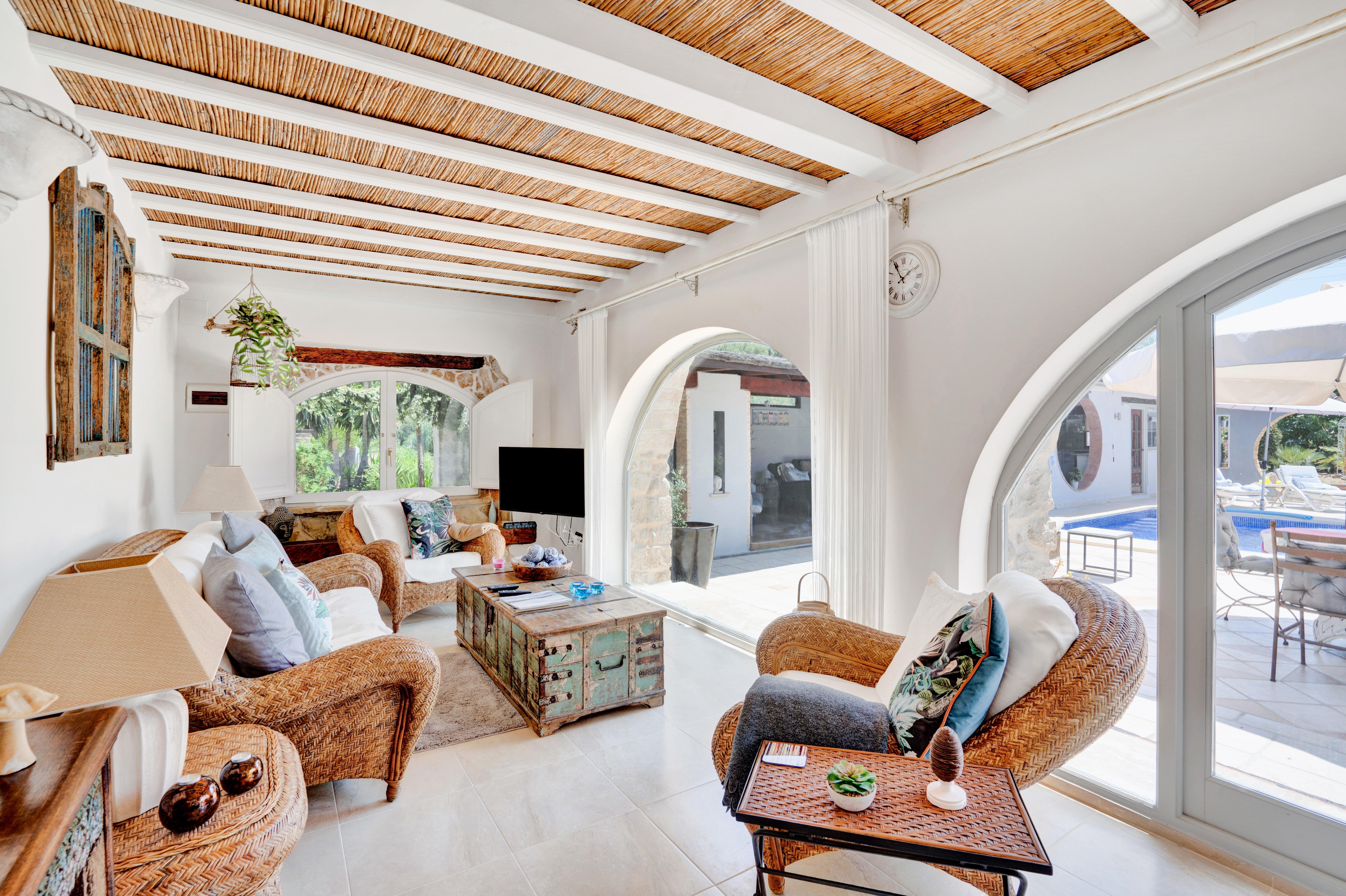 Villa for Sale in Jalon