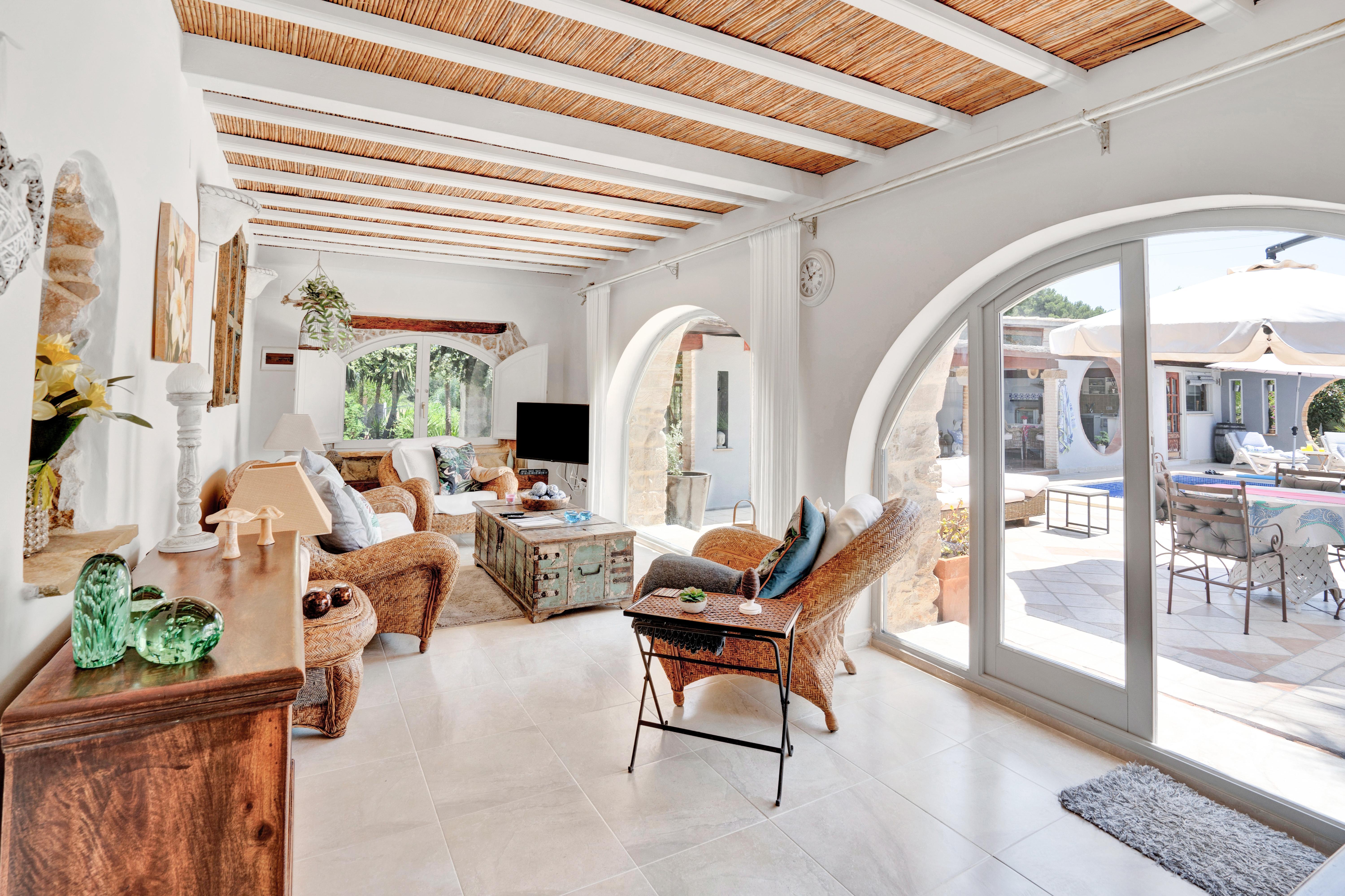 Villa for Sale in Jalon