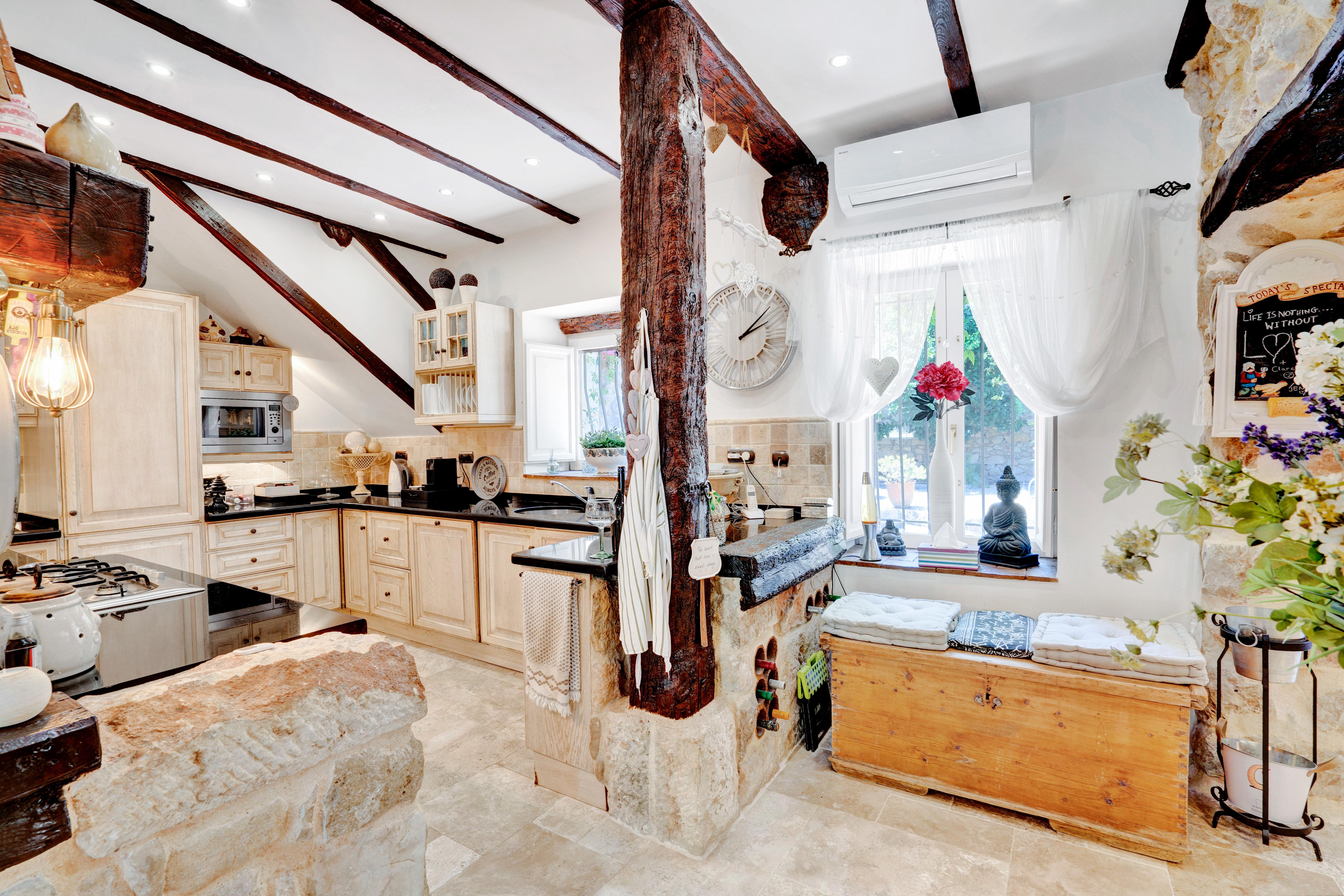 Villa for Sale in Jalon