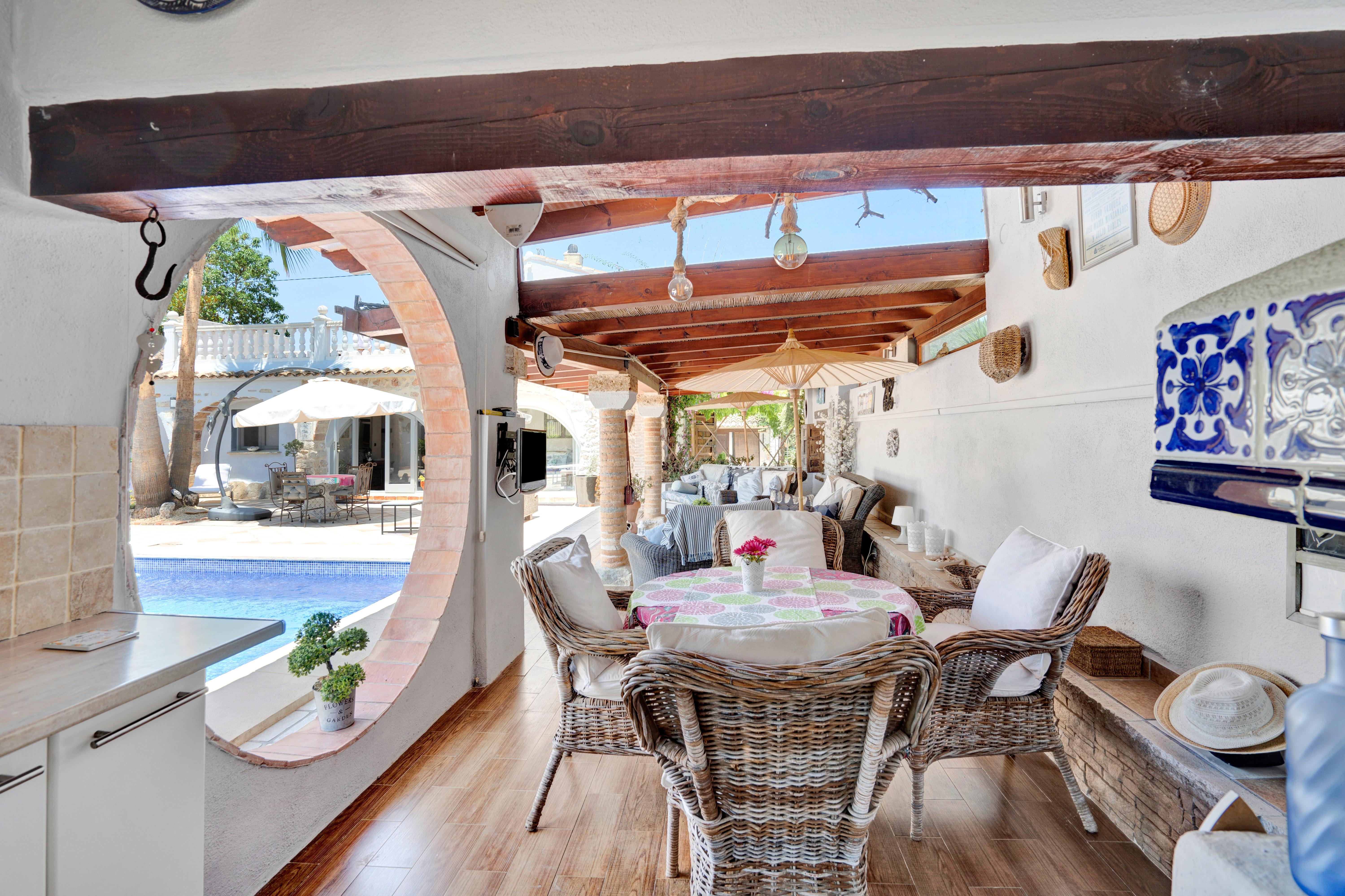 Villa for Sale in Jalon