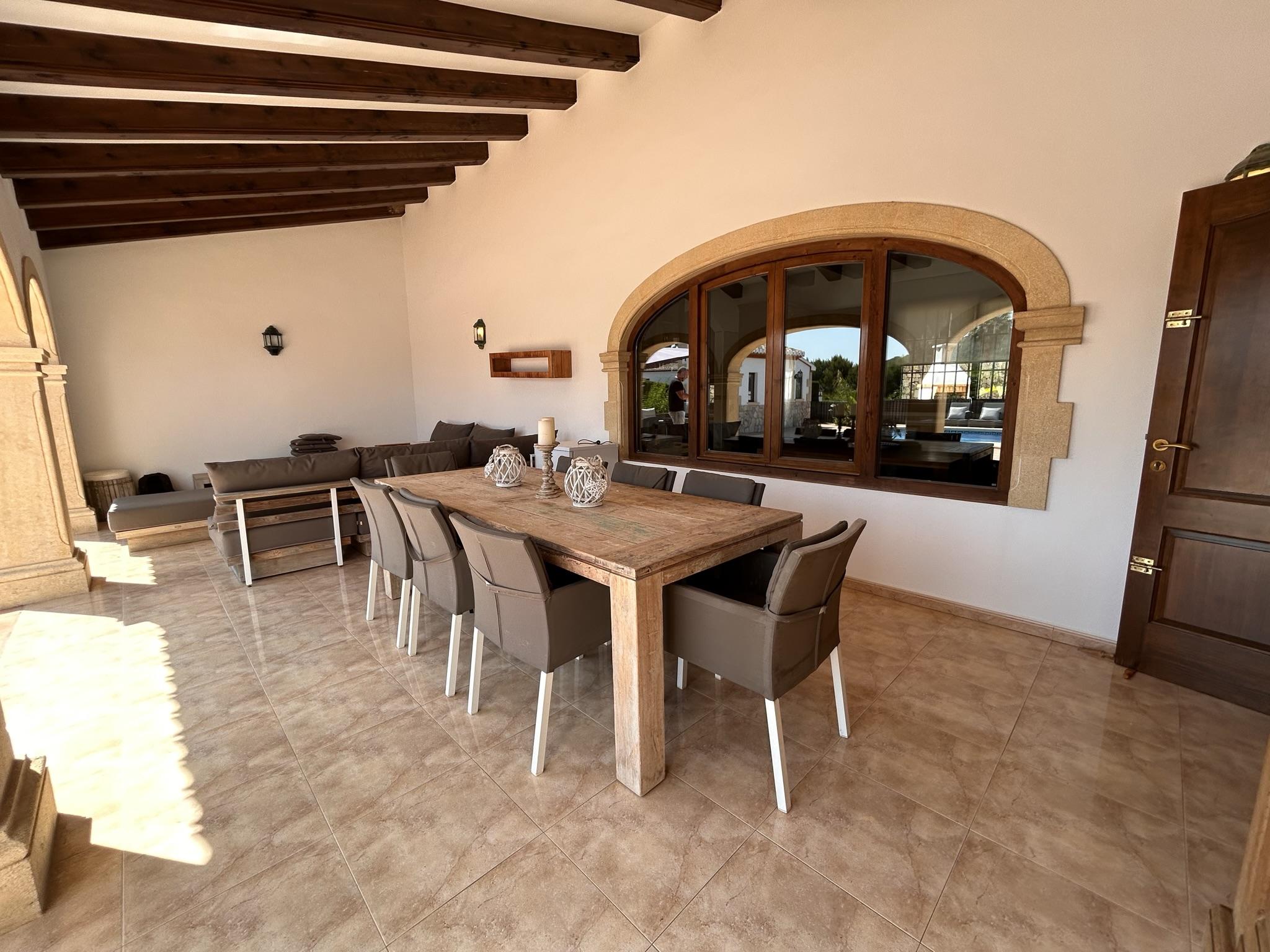 Villa unter Verkauf unter Javea