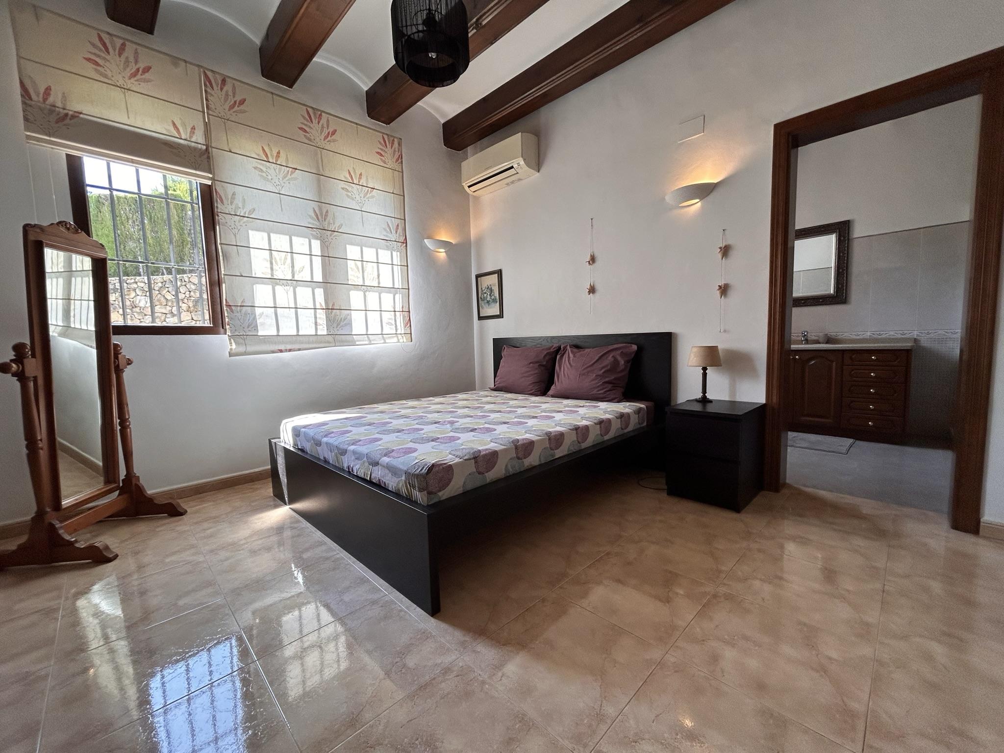 Villa unter Verkauf unter Javea