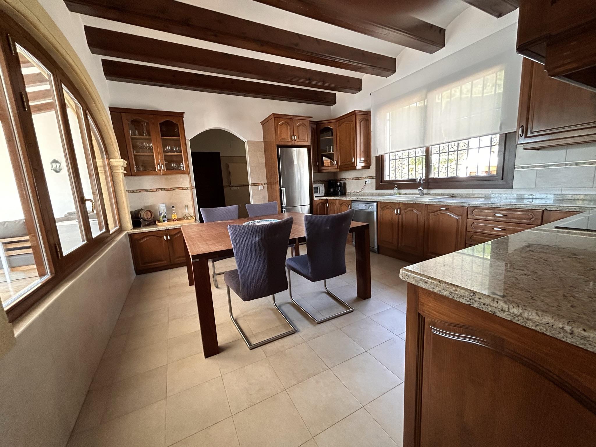 Villa unter Verkauf unter Javea