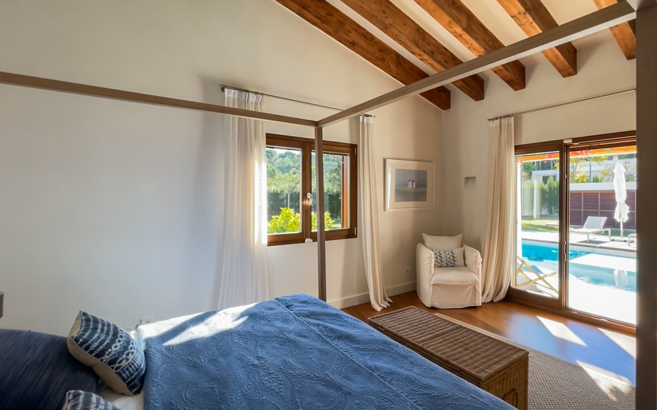 Villa for Sale in Denia