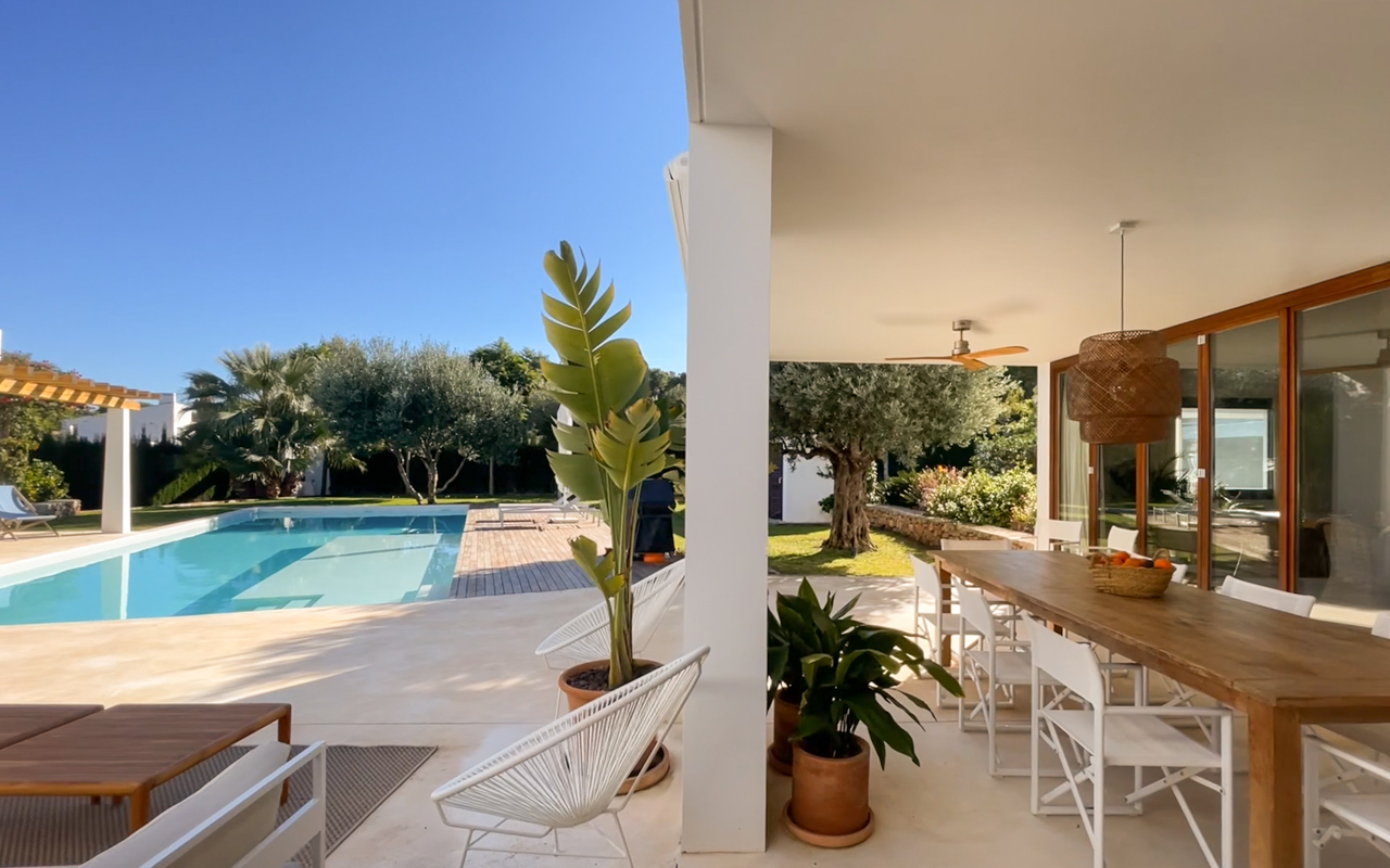 Villa for Sale in Denia