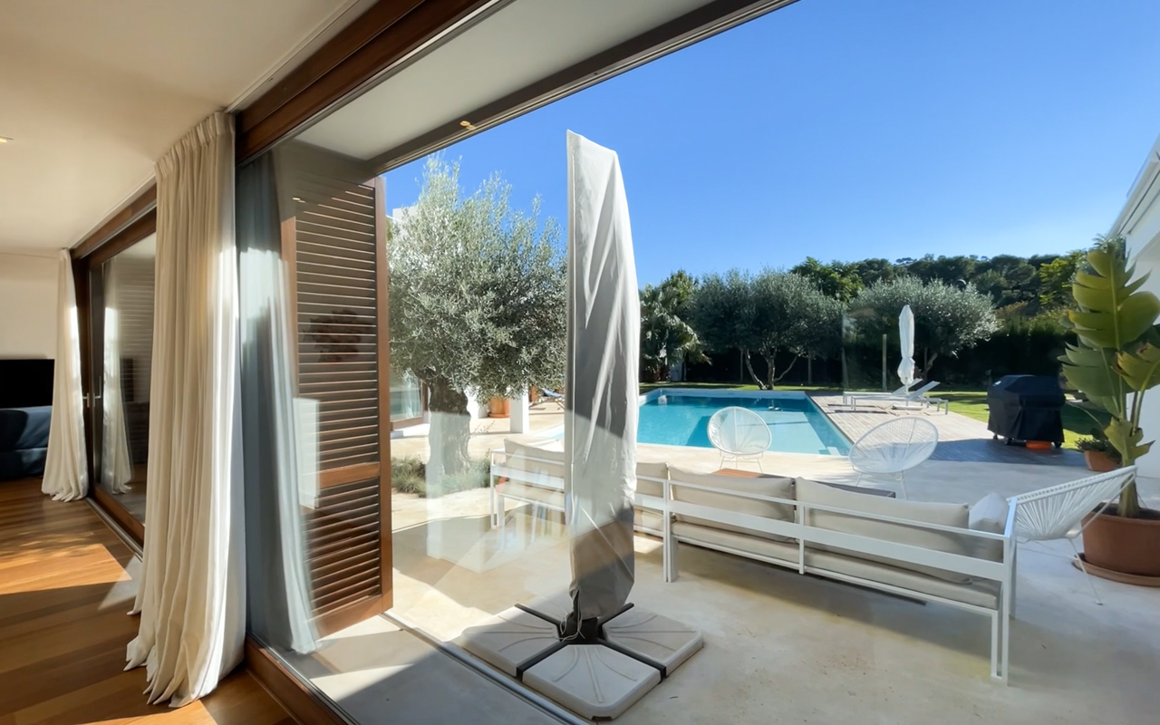 Villa for Sale in Denia
