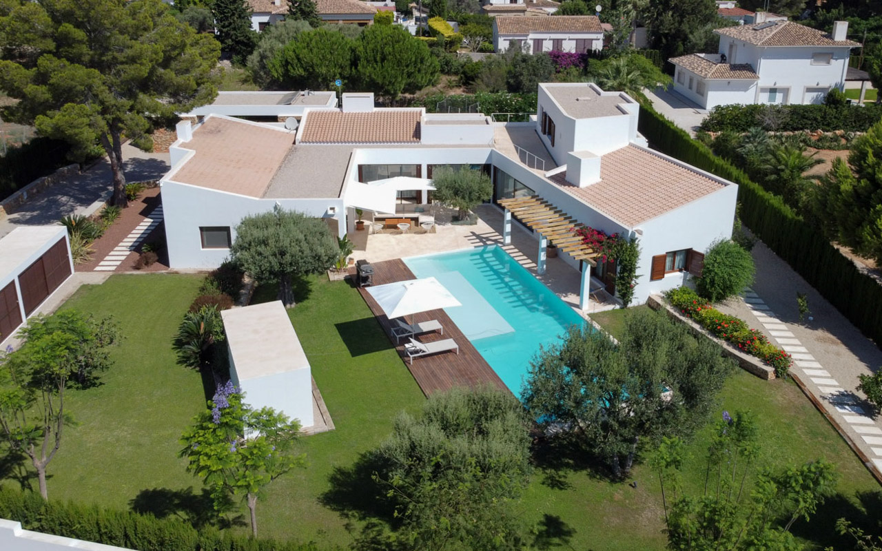 Villa for Sale in Denia