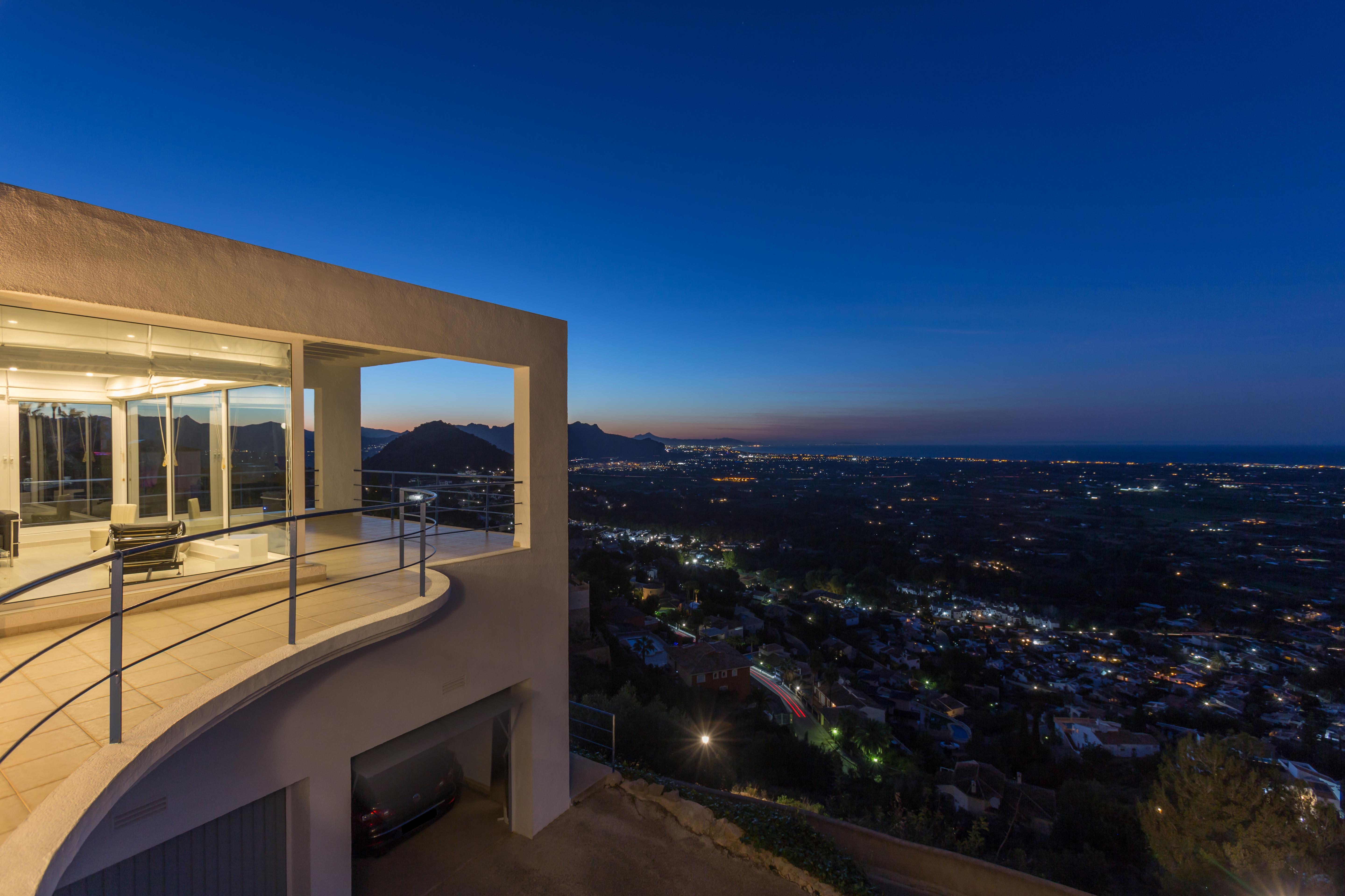 Villa for Sale in Denia
