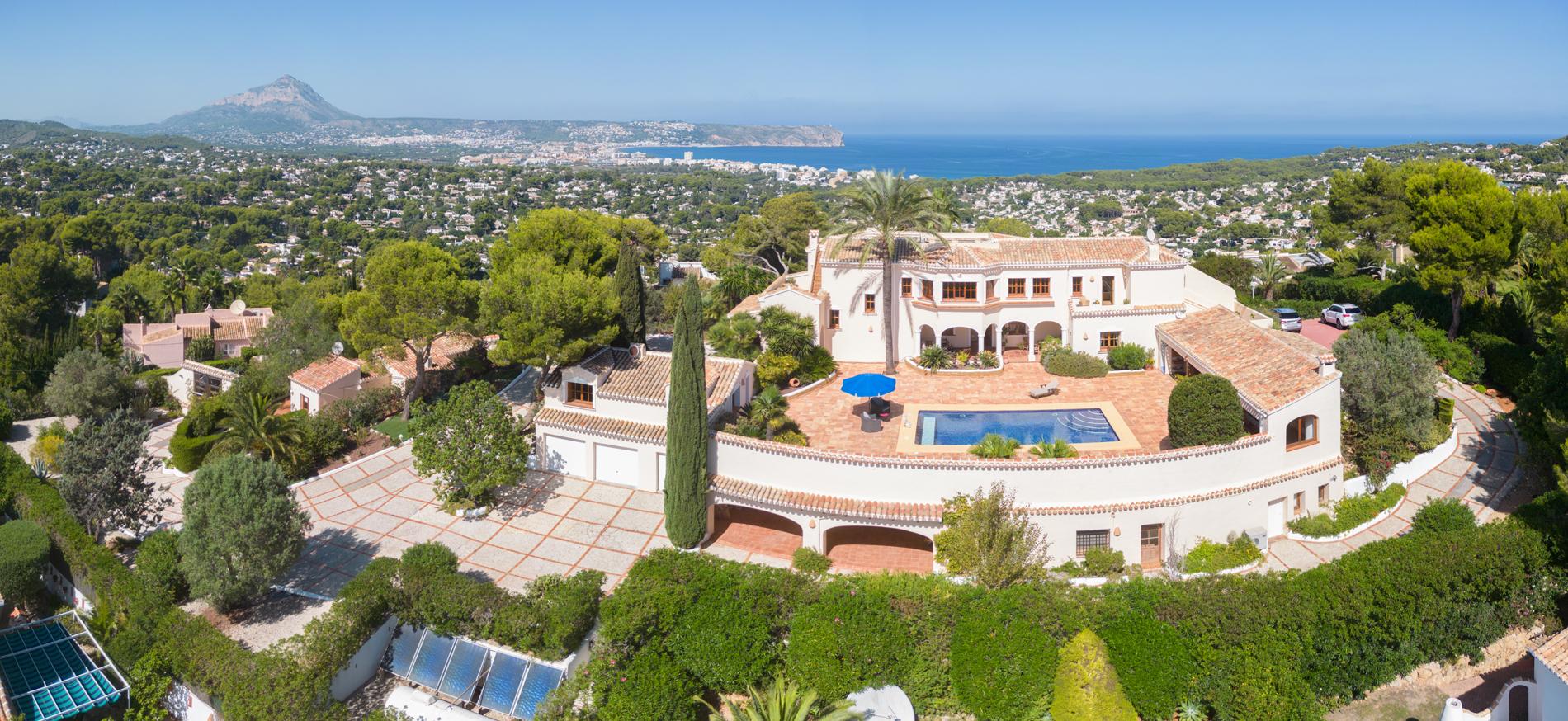 Villa for Sale in Javea
