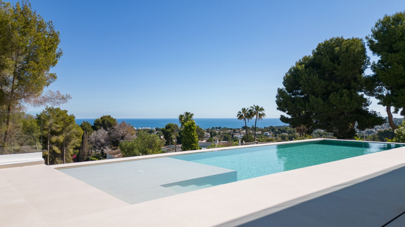 Villa for sale with 4 bedrooms, Javea