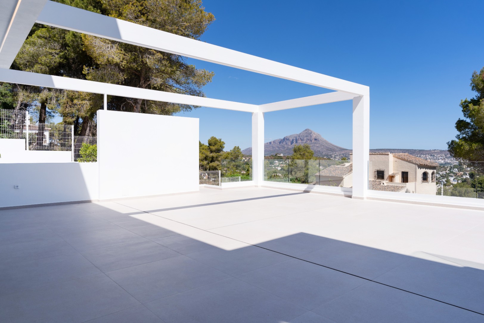 Villa for sale with 4 bedrooms, Javea