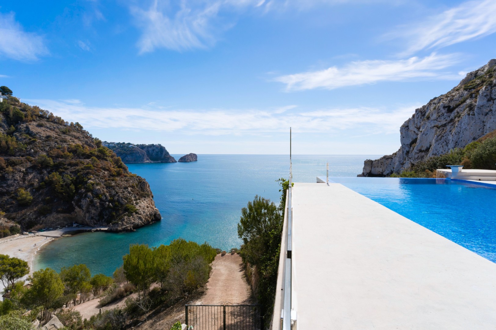 Villa for sale with 5 bedrooms, Javea