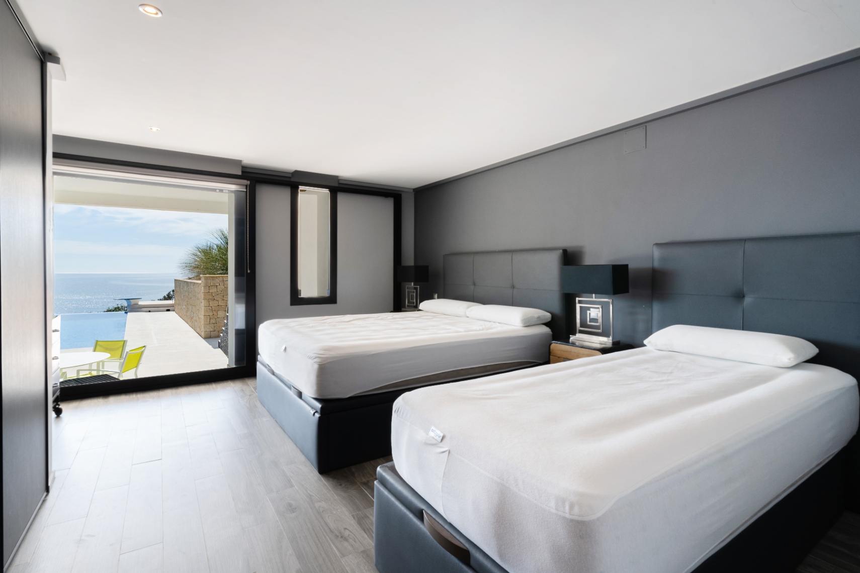 Villa for sale with 5 bedrooms, Javea