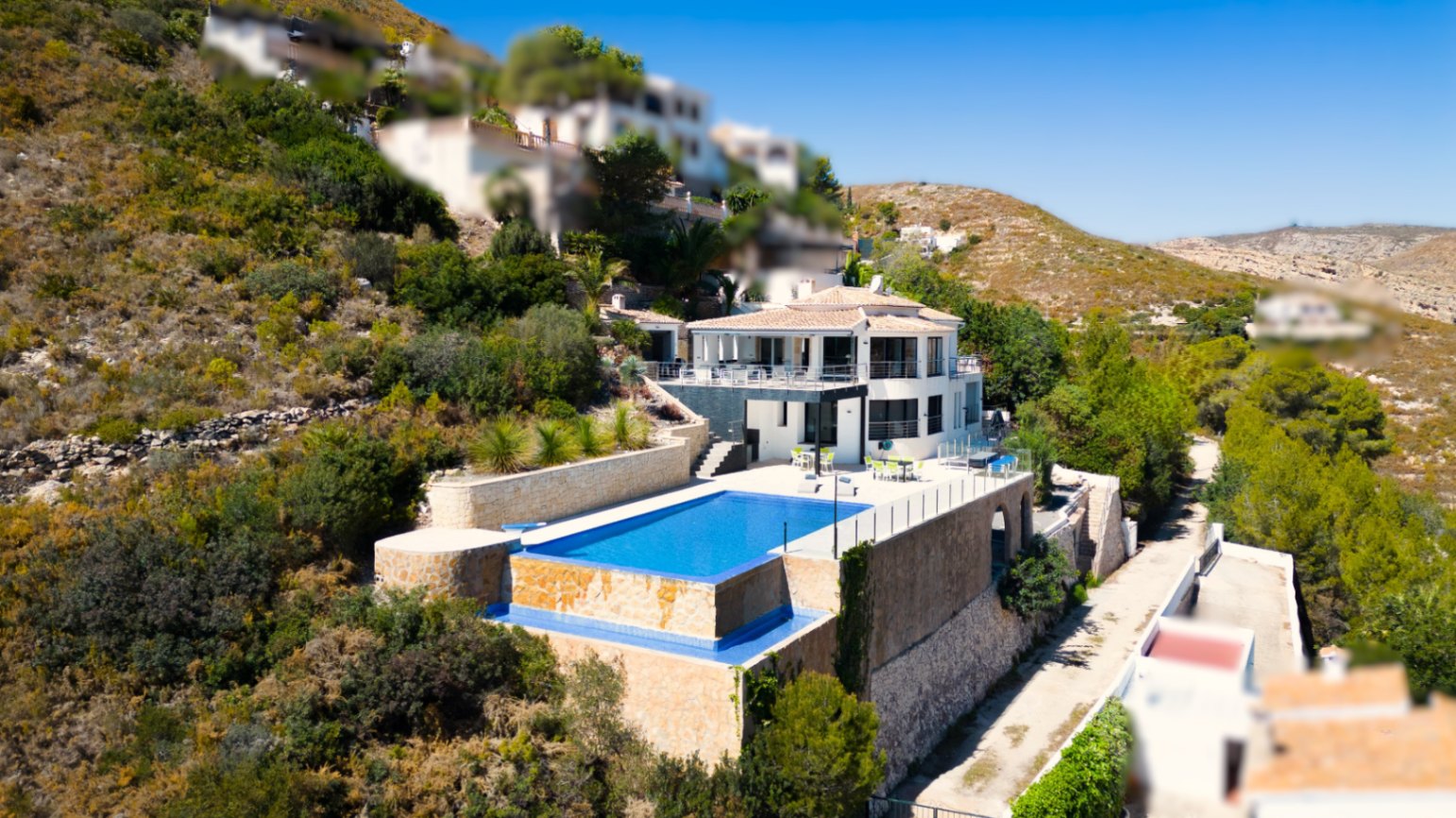 Villa for sale with 5 bedrooms, Javea